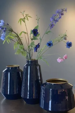 Metal Vase 22 Cm