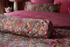 Nackenrolle Tutti I Fiori Dunkelrot