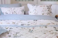 Zierkissen Quilted Kawai Flower Weiss
